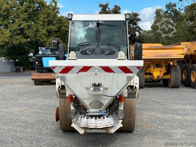 Walzenzug BOMAG BW 174 AP-4 AM Walze 12 Ton *Vibrator *Streuer