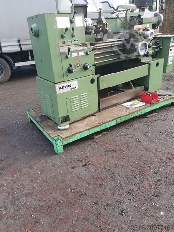 Leit-/Zugspindeldrehmaschine Kern D20A