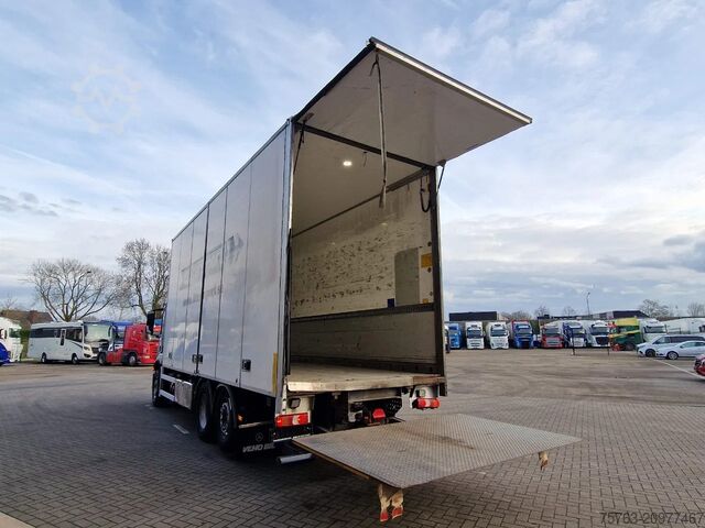 Kühl-/Tiefkühltransport Mercedes-Benz Actros 2646 6x2 - Isolated box with sidedoors -...