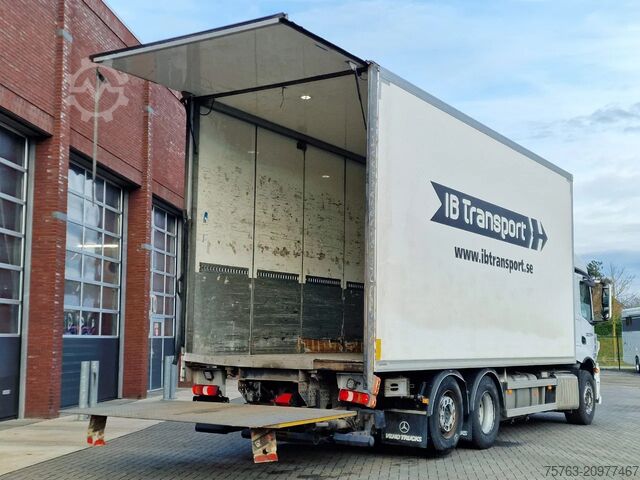 Kühl-/Tiefkühltransport Mercedes-Benz Actros 2646 6x2 - Isolated box with sidedoors -...