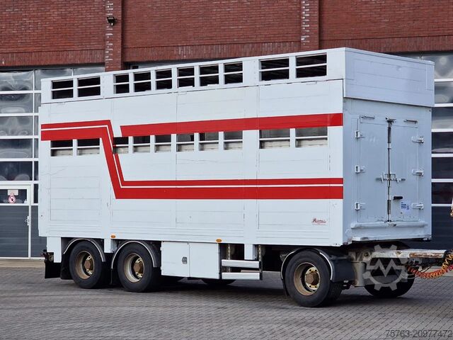 Viehtransport Samro 3 axle - 2 deck livestock - Lifting roof - Regn...