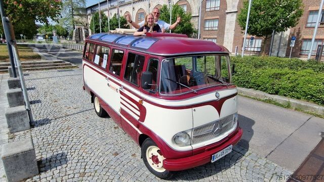 Kleinbus MERCEDES-BENZ Vorgänger Sprinter O 319 Samba mit Faltdach AC
