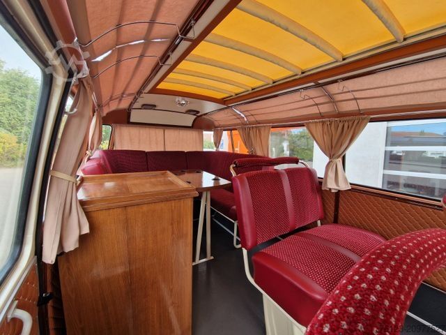 Kleinbus MERCEDES-BENZ Vorgänger Sprinter O 319 Samba mit Faltdach AC