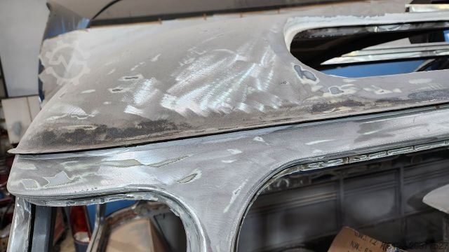 Kleinbus MERCEDES-BENZ Vorgänger Sprinter O 319 Samba mit Faltdach AC