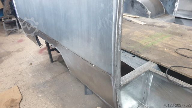 Kleinbus MERCEDES-BENZ Vorgänger Sprinter O 319 Samba mit Faltdach AC