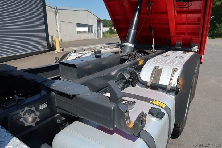 Dreiseitenkipper LKW Mercedes-Benz Arocs 2658 LK 6x4 Bordmatik