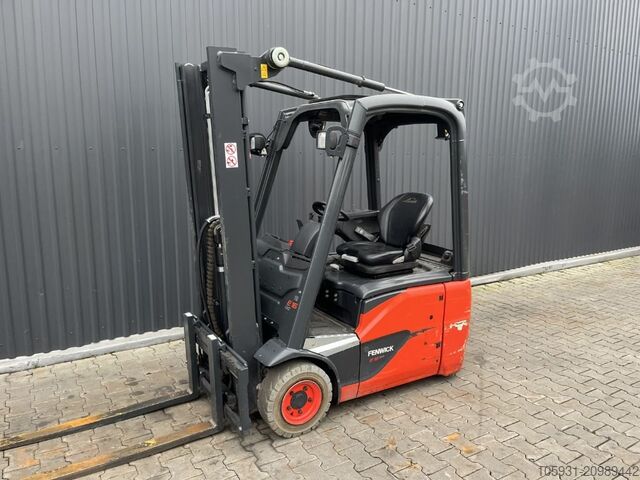 Electric 3-wheel forklift Linde E16C-02