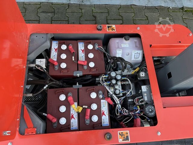 Vertical / Personnel Lifts Skyjack SJ12