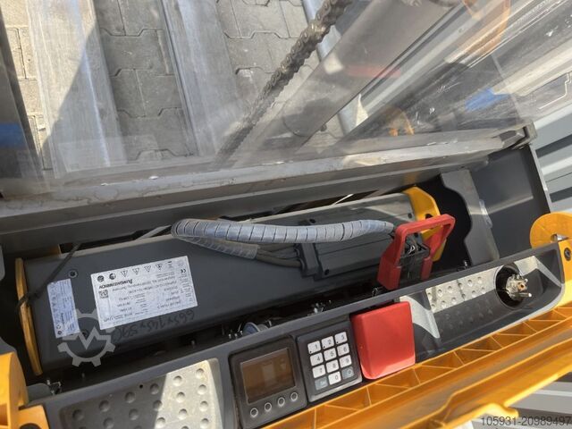 Pedestrian Stacker Jungheinrich EJC110