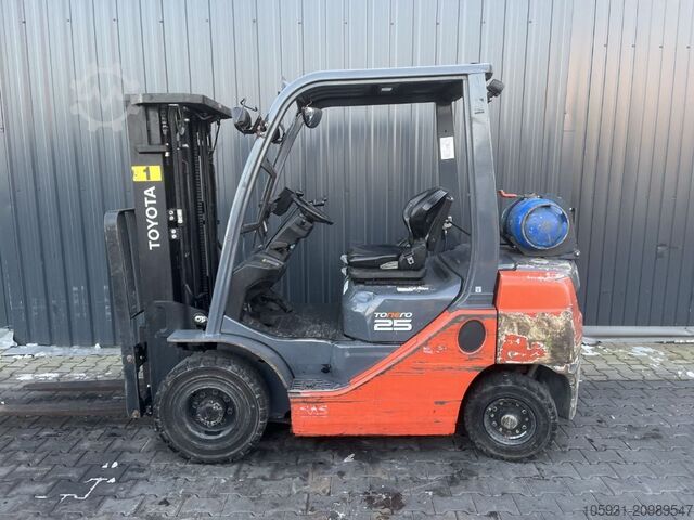 LPG Forklifts Toyota 8FGF25