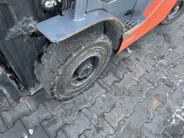 LPG Forklifts Toyota 8FGF25