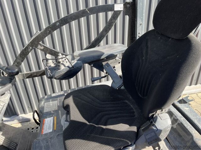 Electric 3-wheel forklift Toyota 8FBEK16T