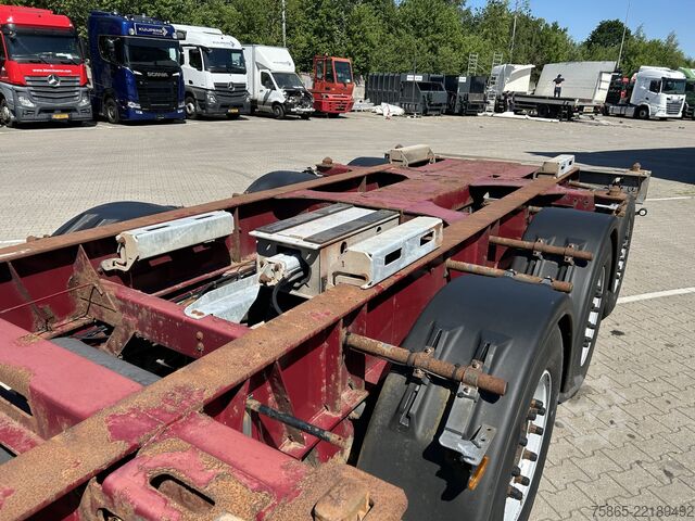 Containertransport Schmitz Cargobull SCF 24 G EURO / Multi  Container Chassis / Lift...