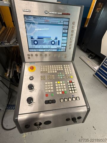 CNC-Bearbeitungszentrum DECKEL MAHO DMU 50