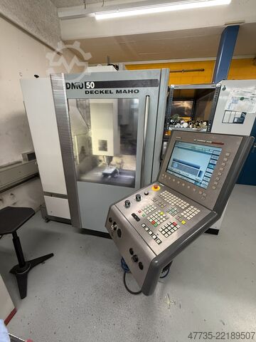 CNC-Bearbeitungszentrum DECKEL MAHO DMU 50
