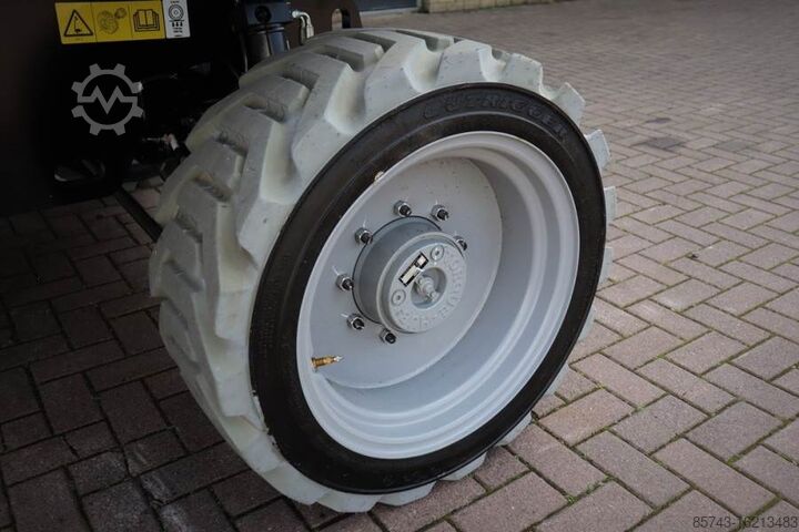 Gelenkteleskoparbeitsbühne Genie Z45-DC Valid inspection, *Guarantee, Fully Electri