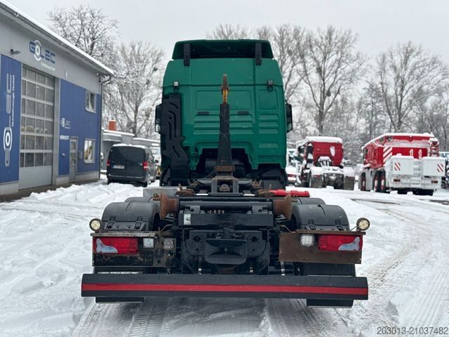 Roll-off tipper truck MAN TGX 26.440 Abrollkipper HYVA 20.60.S