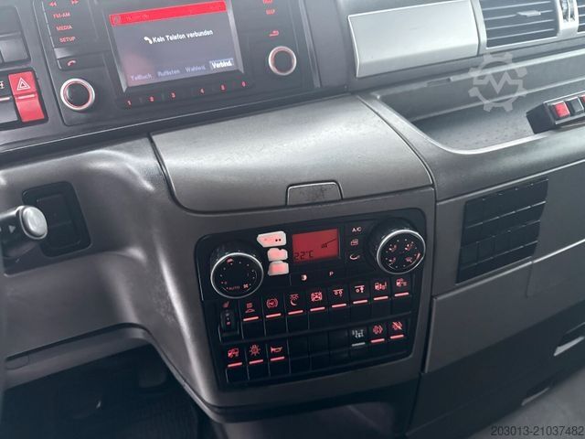 Roll-off tipper truck MAN TGX 26.440 Abrollkipper HYVA 20.60.S