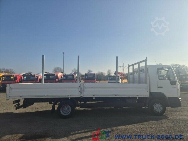 Pick-up van MAN 8.160 Lange Pritsche 6.15m 3 Sitzer Nur 280TKM