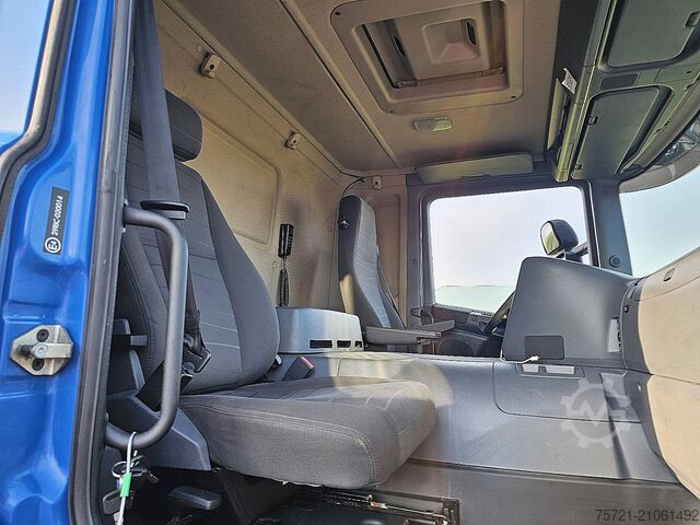 Koffer SCANIA P280 P280 6X2*4 LIFT