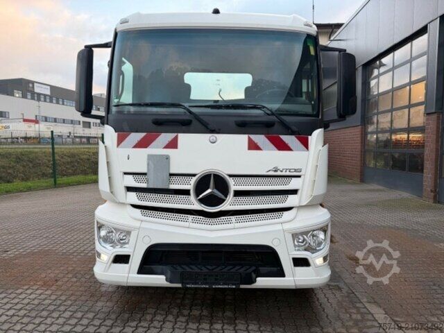 LKW-Fahrgestell Mercedes-Benz 2533 6x2 Antos Euro6