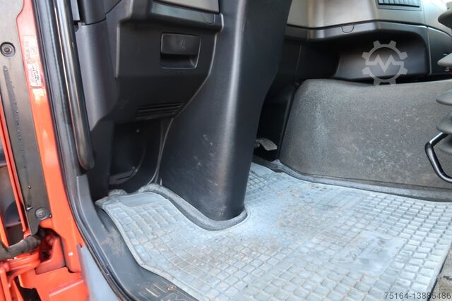 Flatbed open MAN TGS 26.320 6x2-2 BL