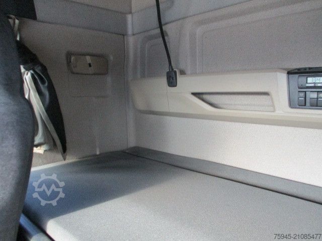 LKW mit Pritsche & Plane MAN TGM 18.320, LBW, Luft-Luft, TÜV 04/2026