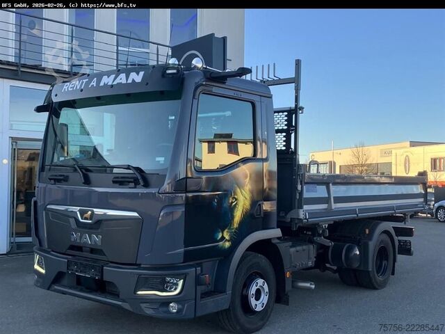 Abschleppwagen LKW  BARKAS