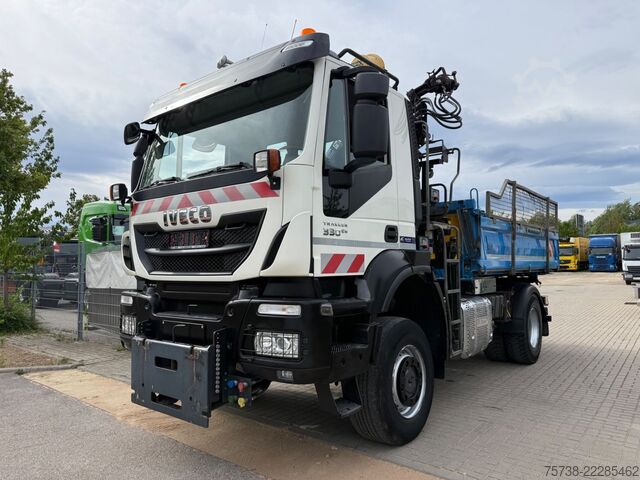 Kipper LKW IVECO Trakker 330 4x4 Meiller Kipper+Hiab 088B-2 Funk