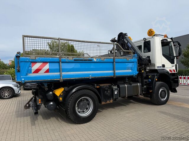 Kipper LKW IVECO Trakker 330 4x4 Meiller Kipper+Hiab 088B-2 Funk