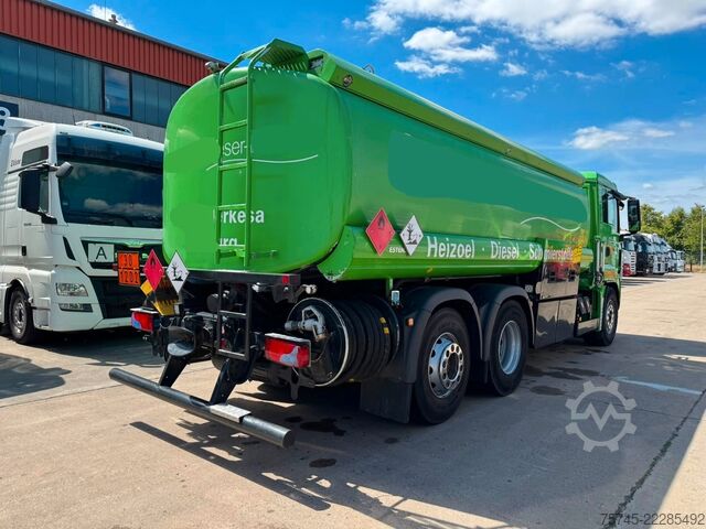 LKW mit Tankaufbau MAN TGS 26.400 * LENK/LIFTACHSE * ESTERER*UNTEN BEFÜ