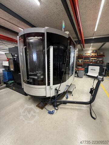 CNC-Universal-Bearbeitungszentrum DECKEL MAHO DMC 80 FD duoBlock