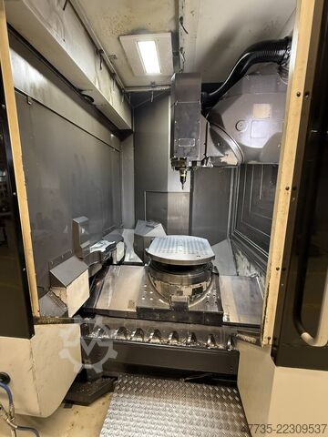 CNC-Universal-Bearbeitungszentrum DECKEL MAHO DMC 80 FD duoBlock