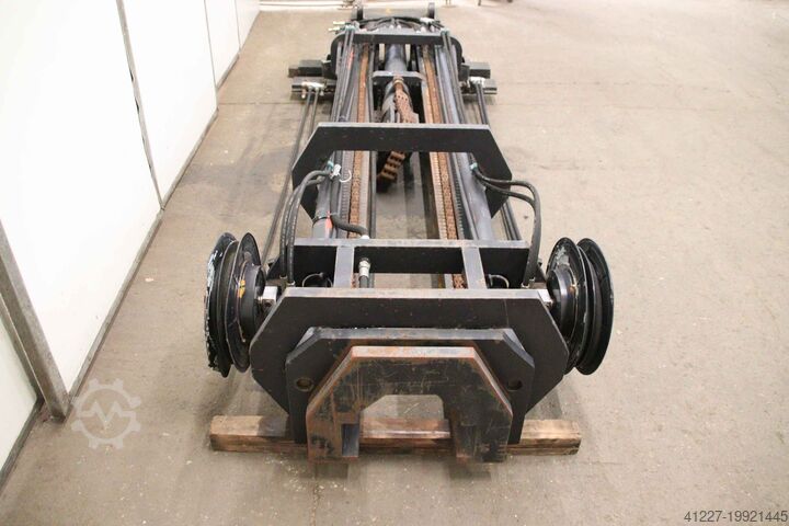 Forklift mast Clark EML 7000 T  4 to