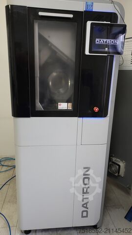 Vertikales Bearbeitungszentrum Datron D5