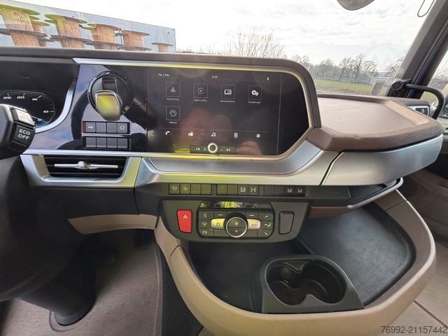 Standard SZM DAF XG+ 530 Retarder + PTO