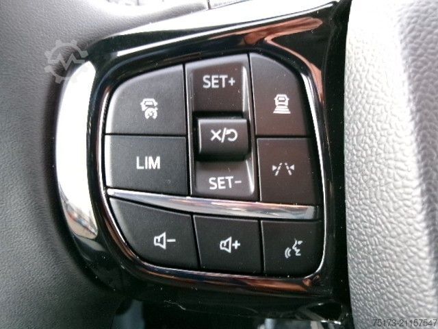 Kleinbus FORD Tourneo Custom 320L2 AT Titanium AHK ACC