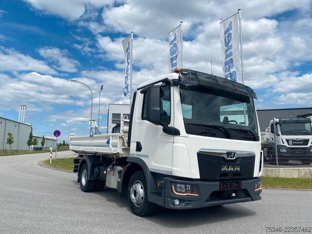Tipper truck MAN TGL 12.250/Kipper/NL6,3To/Klima/Nur 57 tkm/Top