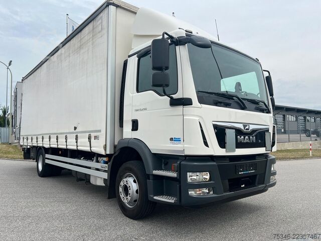 Flatbed truck with tarp MAN TGM 15.290/BL/Pritsche7,20m/LBW/NL 8,2to/180 tkm