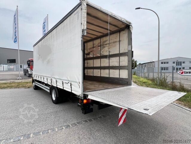 Flatbed truck MAN TGM 15.290/BL/Pritsche7,20m/LBW/NL 8,2to/180 tkm