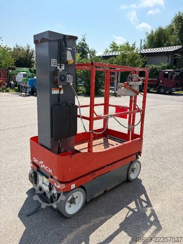 Hebebühne SkyJack SJ 16 - 6,75m Elektro Mastarbeitsbühne *Akkus NEU*