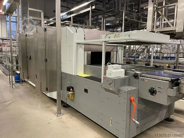 Gebrauchte Komplettabfüllung Krones CSD PET-Anlage – 22.000 Fl/h GEA 