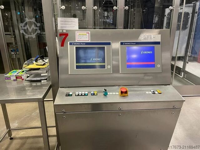Gebrauchte Komplettabfüllung Krones CSD PET-Anlage – 22.000 Fl/h GEA 