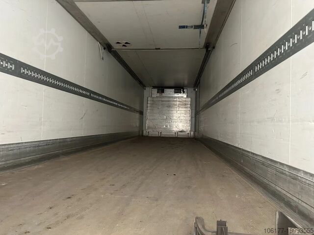 Refrigerated/frozen transport Schmitz Cargobull J2 / 3 CITYTRAILOR / MULTITEMPERATUUR
