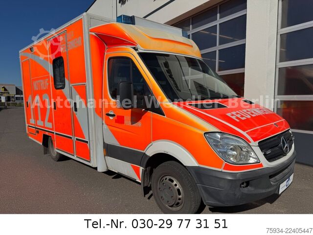 Fire truck MERCEDES-BENZ Sprinter 516 CDI RTW Fahrtec incl Trage + Sessel