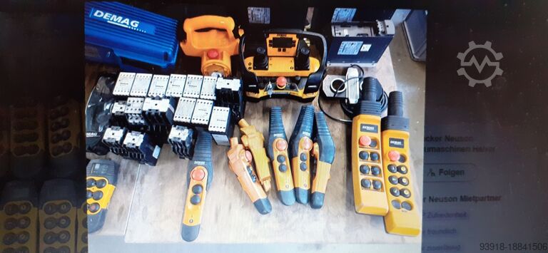 Hallenkran Kran Brückenkran crane hoist DEMAG Kran Steuerschalter Hallenkran Sortiment