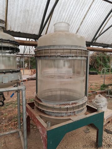 Glass storage tank  
