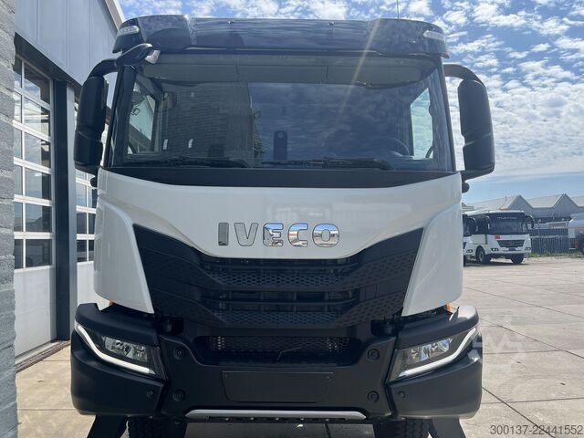IVECO T-Way AT720T47WT H 6x6 Tractor Head IVECO T-Way AT720T47WT H 6x6 Tractor Head