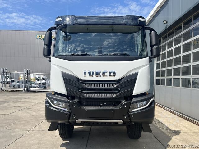 IVECO T-Way AT720T47WT H 6x6 Tractor Head IVECO T-Way AT720T47WT H 6x6 Tractor Head