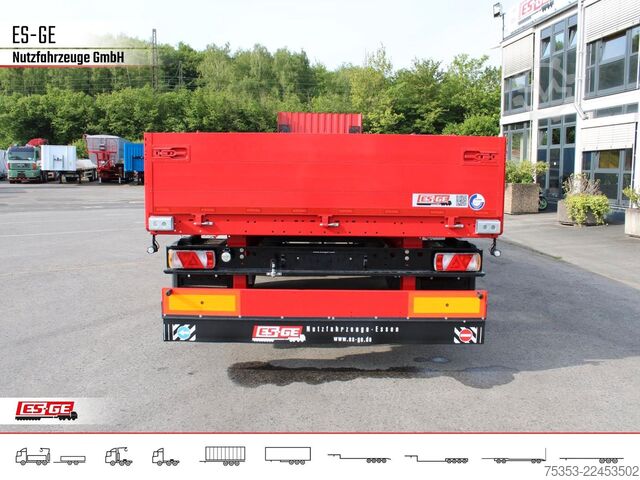 Working platform semitrailer KÖGEL 3-Achs-Mega Chassis, Bordwände